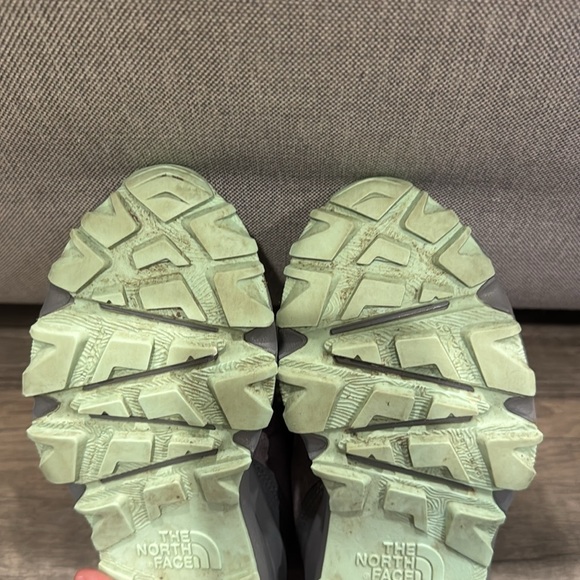 THE NORTH FACE JR HEDGEHOG HIKER BOOTS 🥾 size 1 - Picture 9 of 9